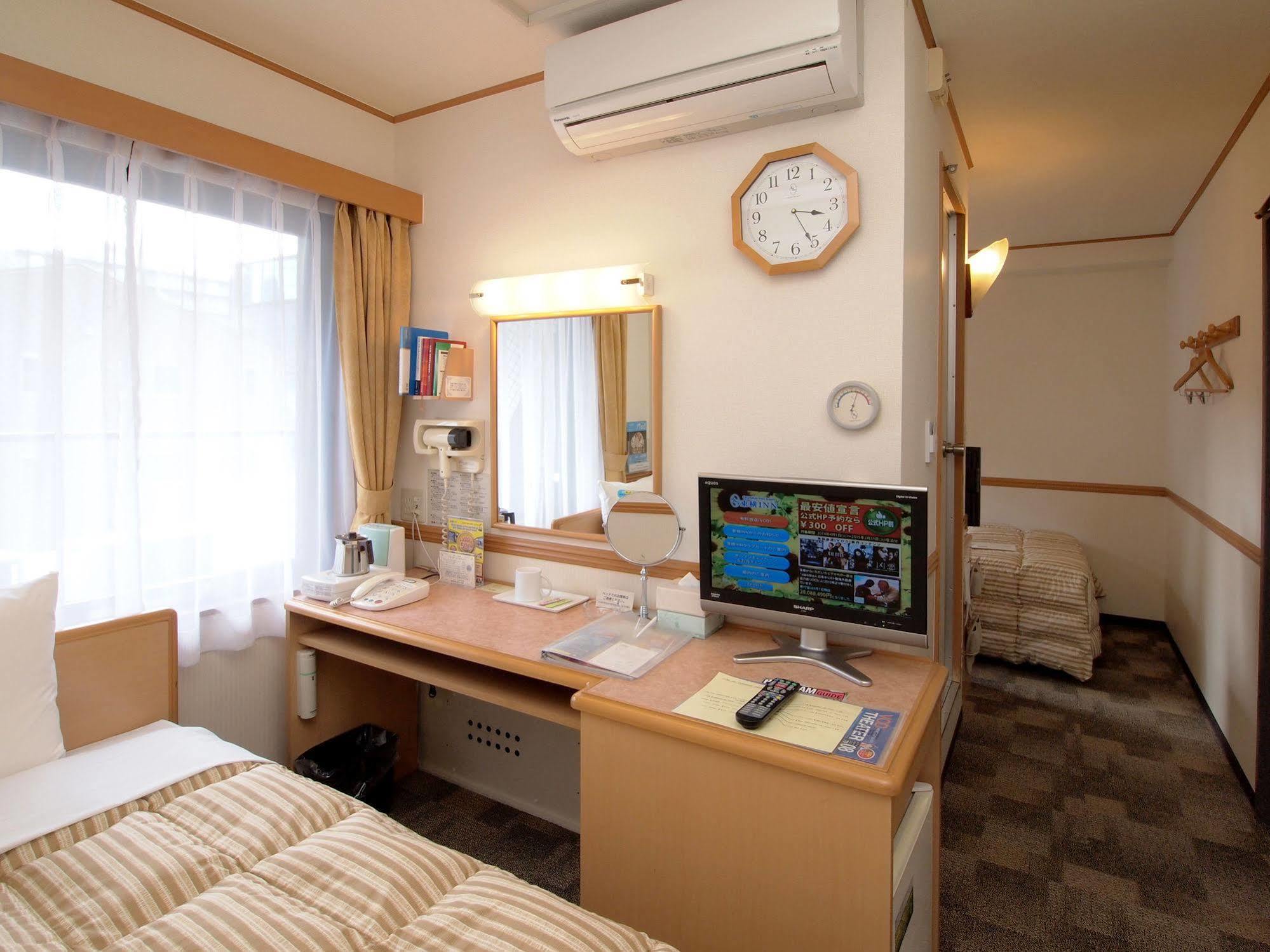 Toyoko Inn Kofu-Eki Minami-Guchi No.1 Extérieur photo